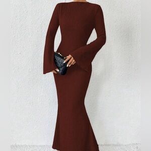 Bell Sleeve Mermaid Maxi Dress